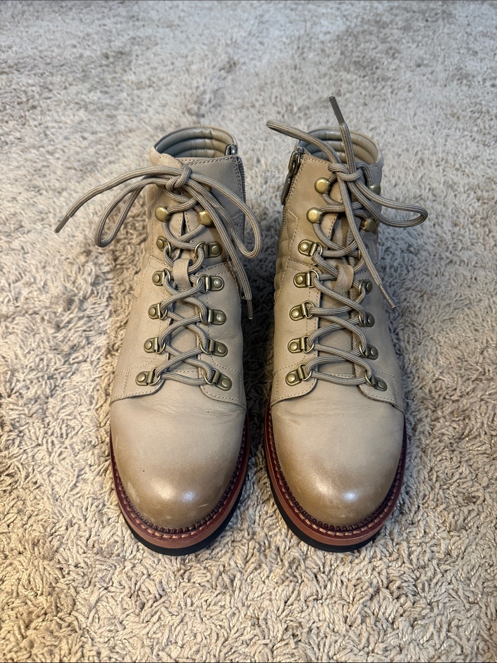 Blondo Women Taupe Helen Hiker Waterproof Lace-Up Leather Ankle Boots Size 8